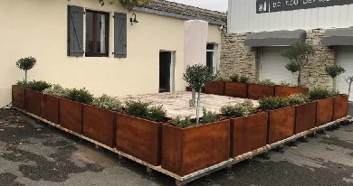 Corten steel planter box